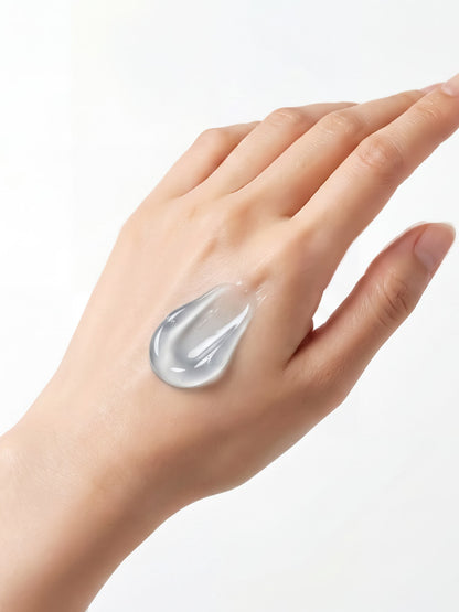 Intensive Soothing Gel — in use